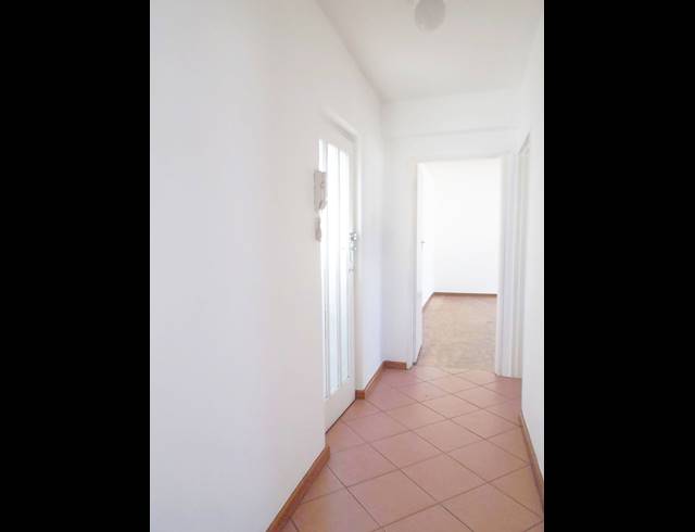 1 bed property to rent in ORANJEZICHT